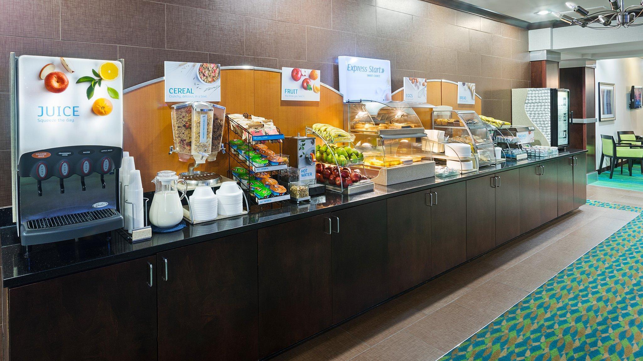 Holiday Inn Express And Suites Stroudsburg-Poconos By Ihg Esterno foto