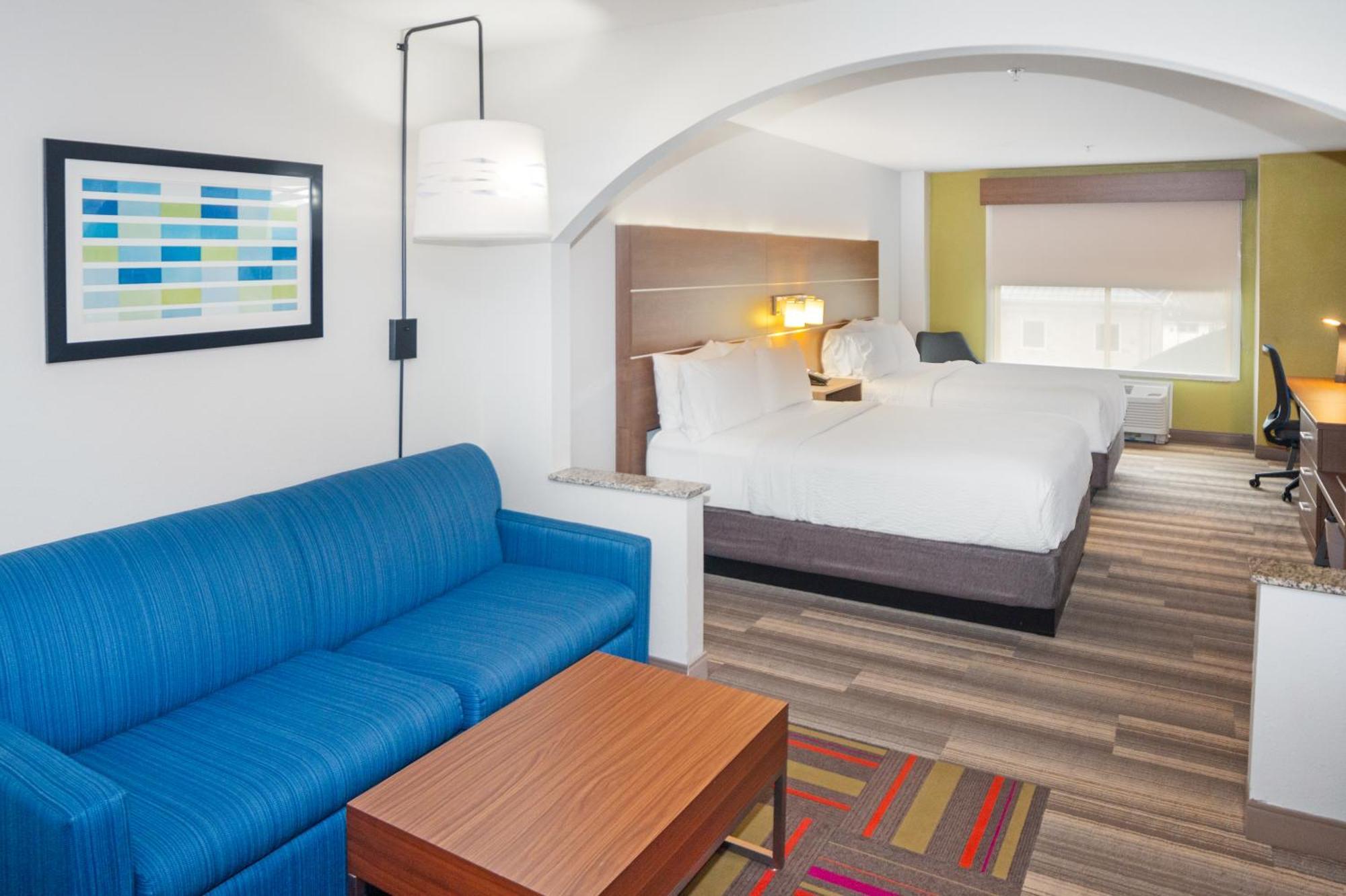 Holiday Inn Express And Suites Stroudsburg-Poconos By Ihg Esterno foto